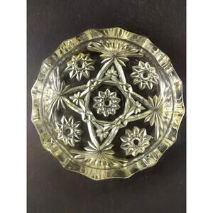 Ashtray Large Glass 8" Diameter 4 Slot